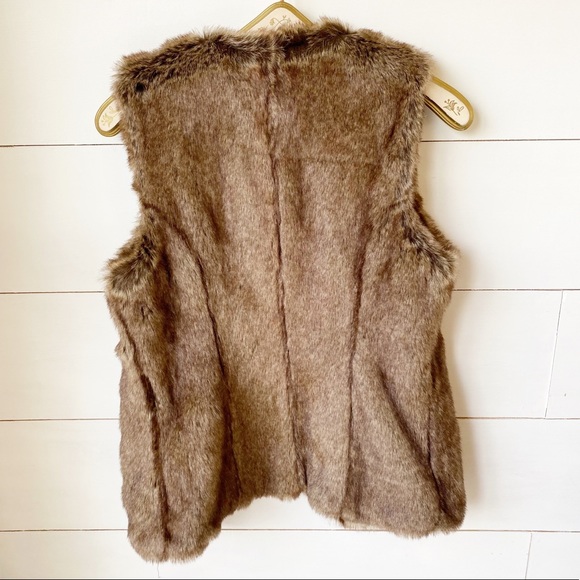 Faux Fur Vest Brown Medium - Picture 3 of 8